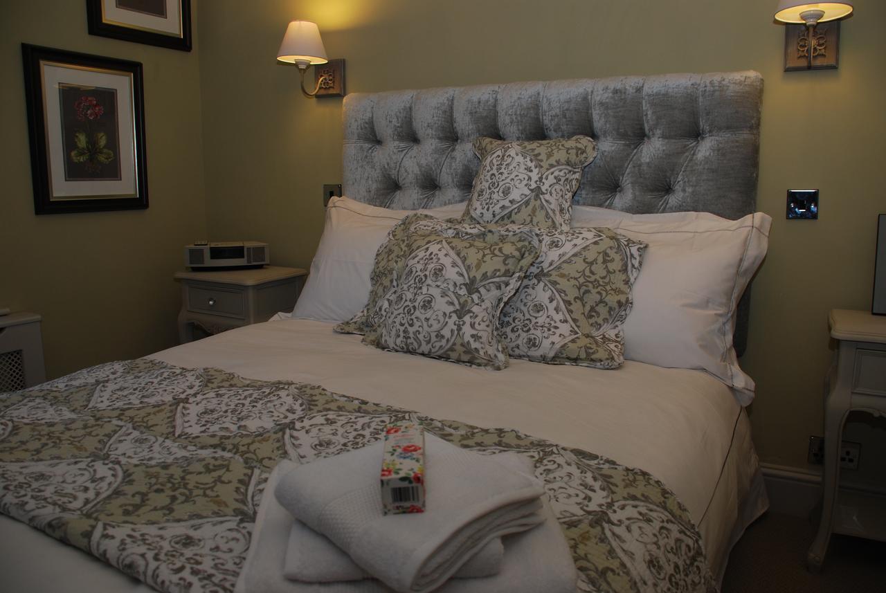 Springdale Guest House Харрогейт Экстерьер фото